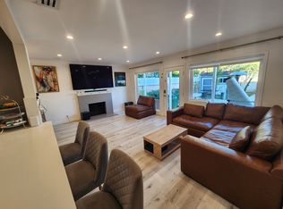 7000 Andasol Ave, Van Nuys, CA