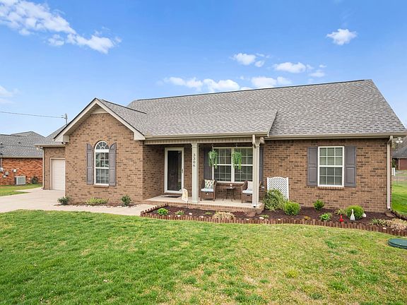 4th image of 3306 Barretts Ridge Dr