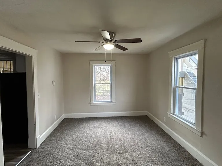 518 Lake Ave — Photo 6