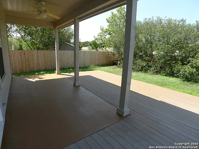2935 Encino Riv — Photo 35