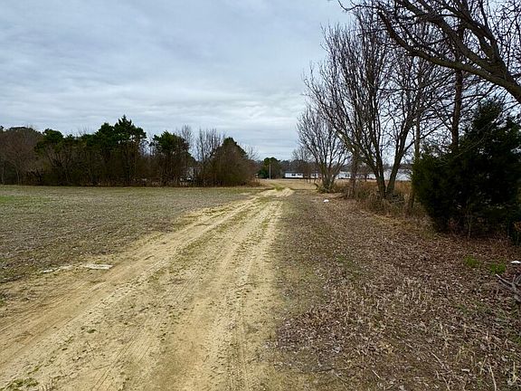 3rd image of 0 Wayne Memorial Dr NE