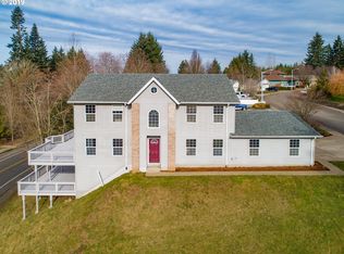 37711 Nettie Connett Dr, Sandy, OR 97055