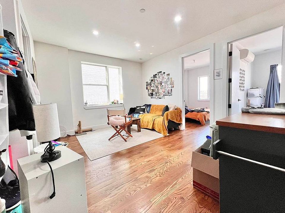 1st image of 2514 Cortelyou Rd #4E