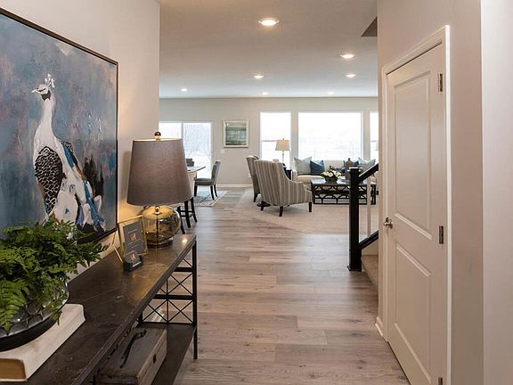 The Superior - Entrance