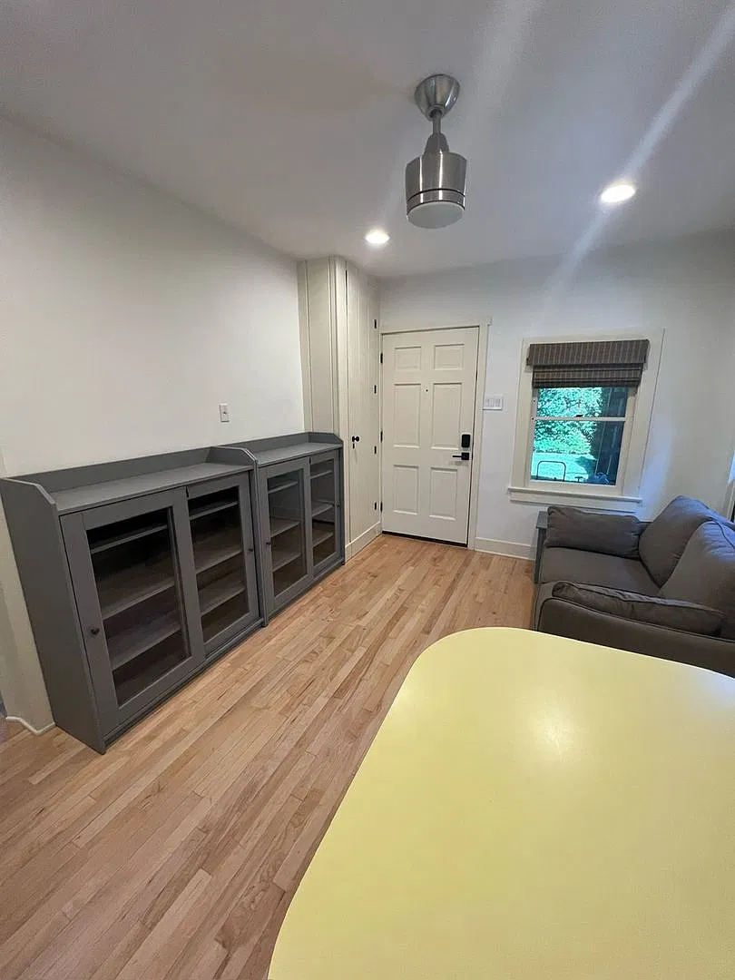 Modern 2 Bed / 1 Bath ADU in Orange - Walking Distance to Chapman University & Old Town Orange! — Photo 3