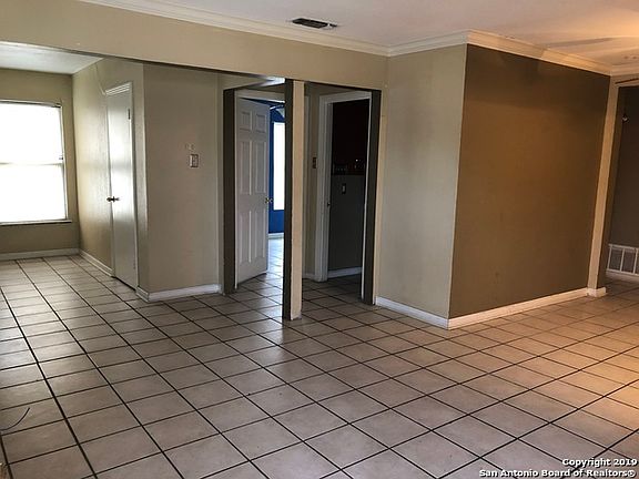 4th image of 246 Pletz Dr