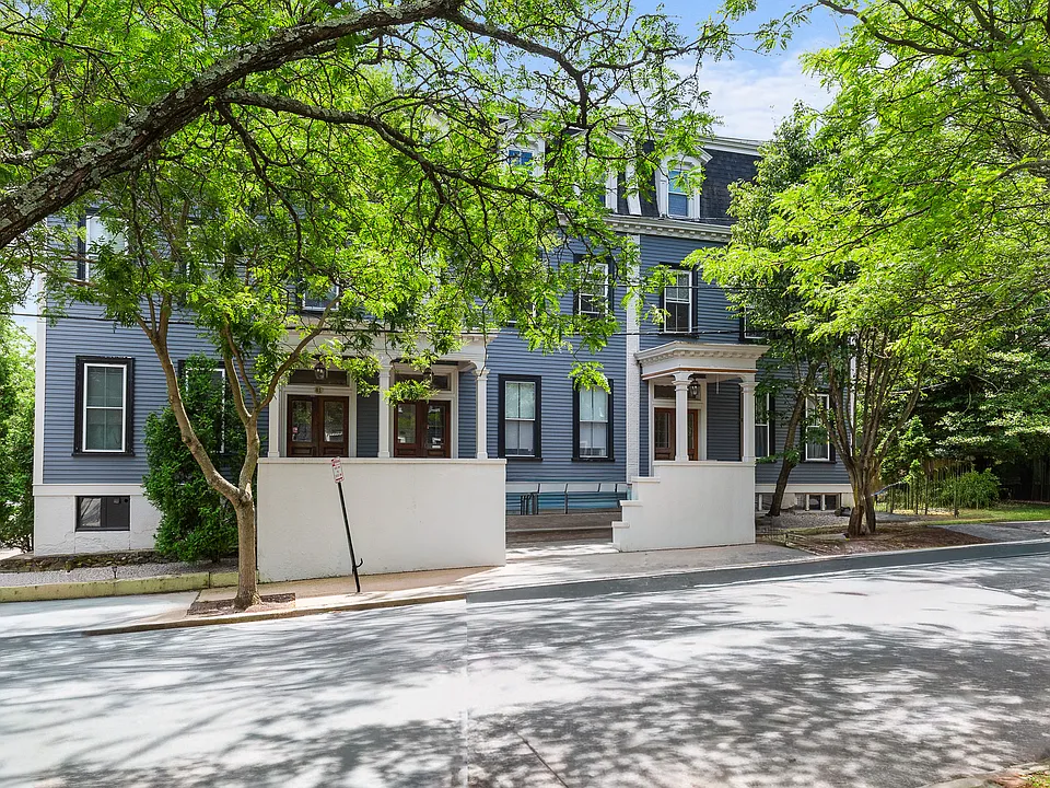 79 Lloyd Avenue