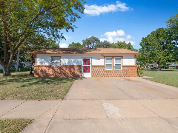 502 W 2nd Ave, Cheney, KS 67025