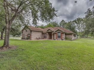 8076 Mudlake Rd, Macclenny, FL 32063