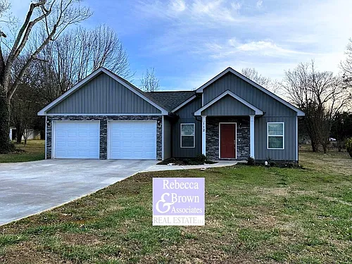 112 Azalea Dr Photo 1