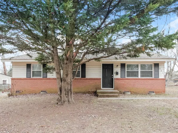 601 Kentbrook Dr, Charlotte, NC 28213