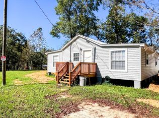 391 Byrd Parker Dr, Wewahitchka, FL 32465