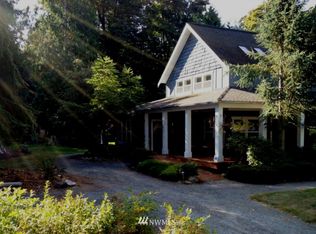 2864 SE Camano Dr, Camano Island, WA