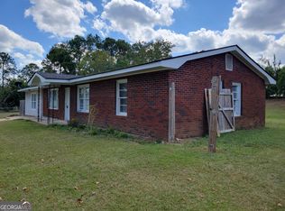 246 Nelson Ave, Lyons, GA 30436
