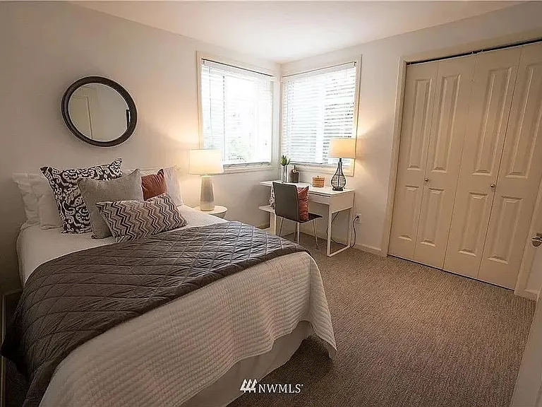 124 Bellevue Ave E #202 — Photo 6