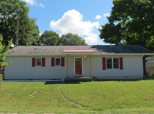 1549 Lambden Rd, Flint, MI 48532