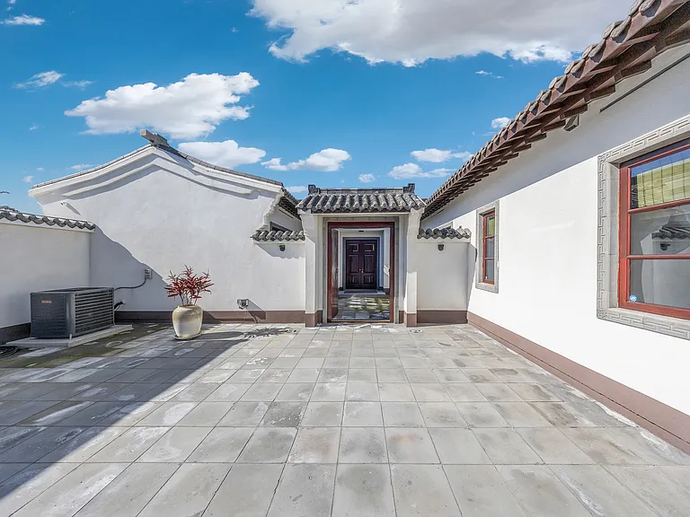 11 Deodar Ln #6 — Photo 8