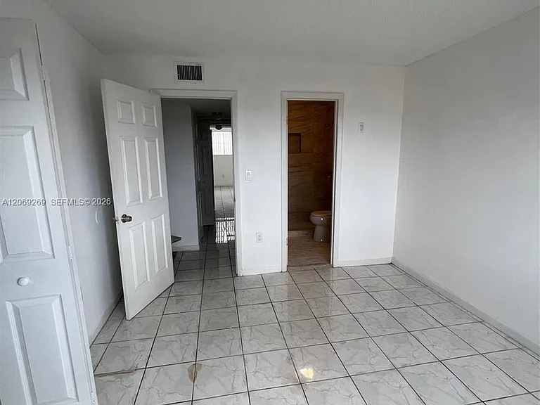 10500 SW 8th St #410 — Photo 24
