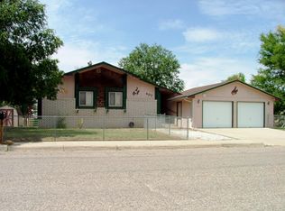 407 15th St, Wheatland, WY 82201