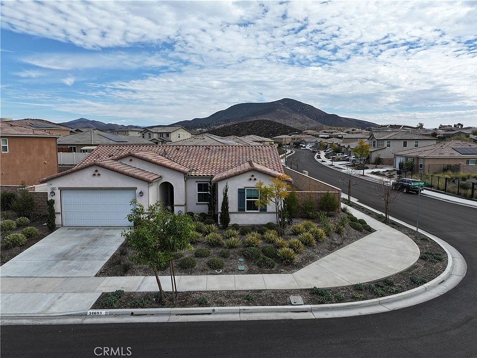 1st image of 34693 Brookridge Ln