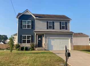 119 Chyntara Dr, La Vergne, TN 37086