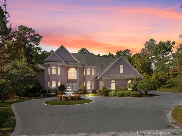 128 Great Oaks Dr, Fayetteville, NC 28303