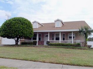 1465 Premier Village Way, Clearwater, FL 33764