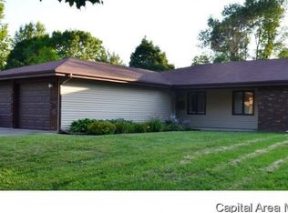 4147 Pickfair Rd, Springfield, IL 62703