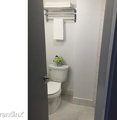 144 Bowdoin St. #54 Boston - Beacon Hill Shared Unit Photo 5
