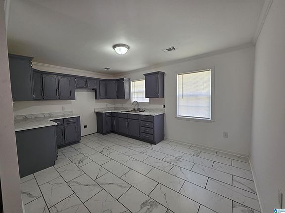 3rd image of 1823 A St
