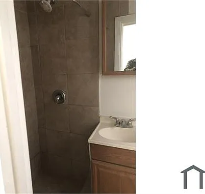 Studio, 450 sqft, $1,150 — Photo 3