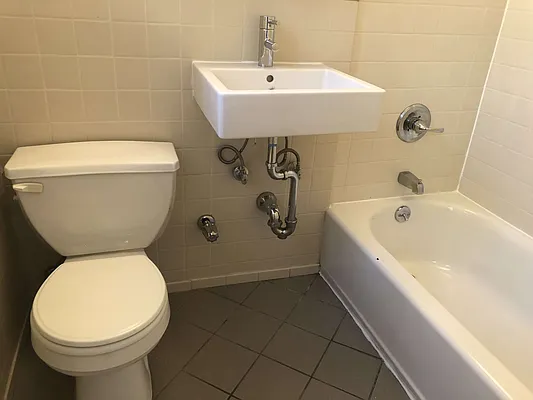 Rented by Waverly Realty Associates | media 15