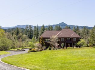 39125 Eagles Rest Rd, Dexter, OR 97431