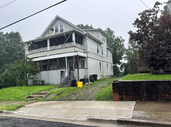74-76 Crocker Ave, Johnson City, NY 13790