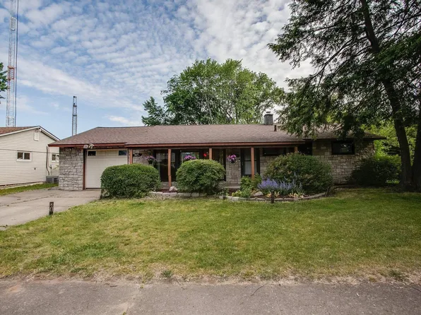 3613 Sorin St, South Bend, IN 46615