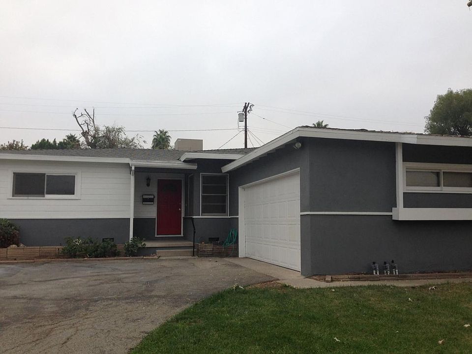 1st image of 10214 Sophia Ave
