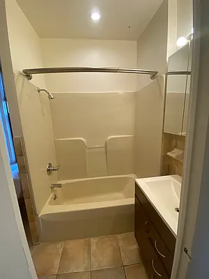 Rented by Best Apartments North Inc | media 16