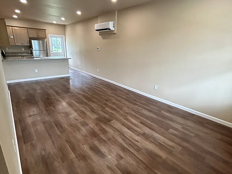 4209 Menga Dr #1A — Photo 4