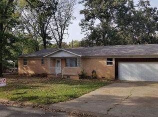 104 Van Buren Dr, Charleston, AR 72933
