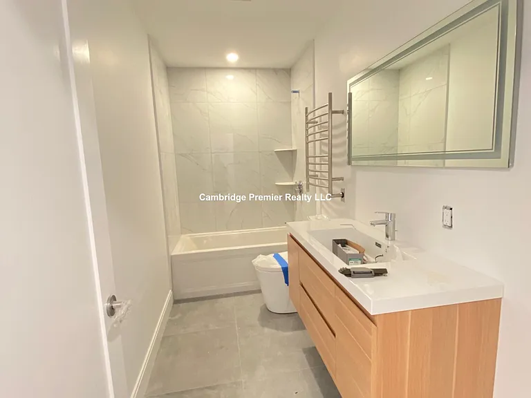 12 Copley St — Photo 11