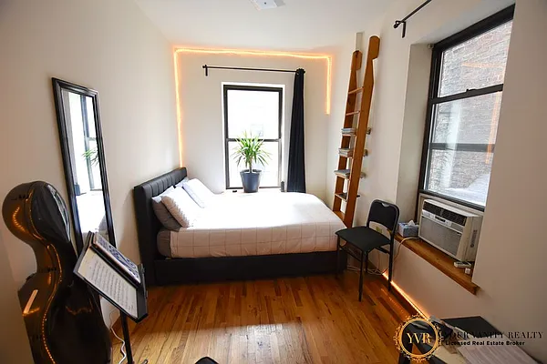 Rented by Your Vanity Realty | media 17