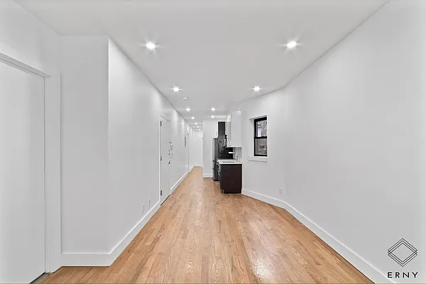 Rented by ERNY LLC | media 1