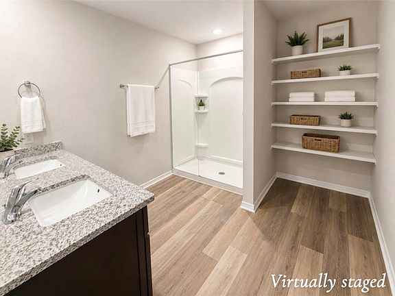 5th image of 2413 Mulligan Ln