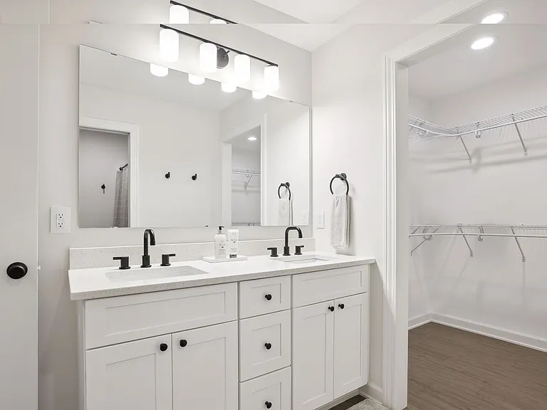 970 Willow Pl — Photo 16