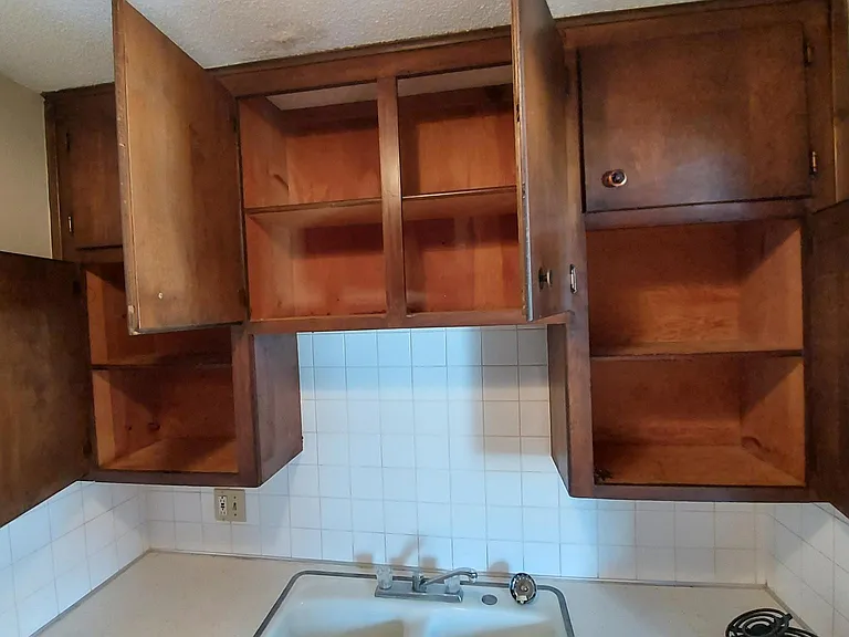 5725 Leavenworth Rd #8 — Photo 10