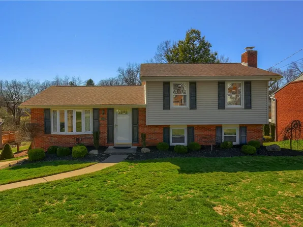 245 Wyngate Rd, Coraopolis, PA 15108