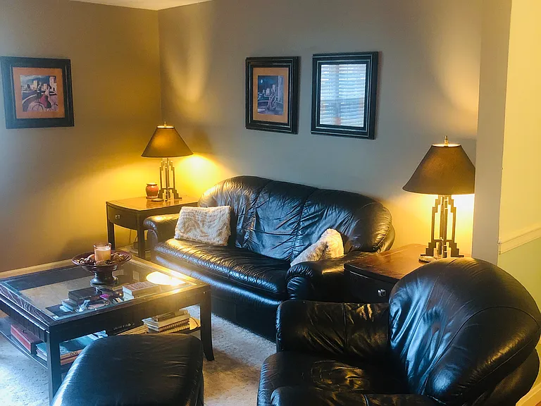 315 Bellford Ct — Photo 3