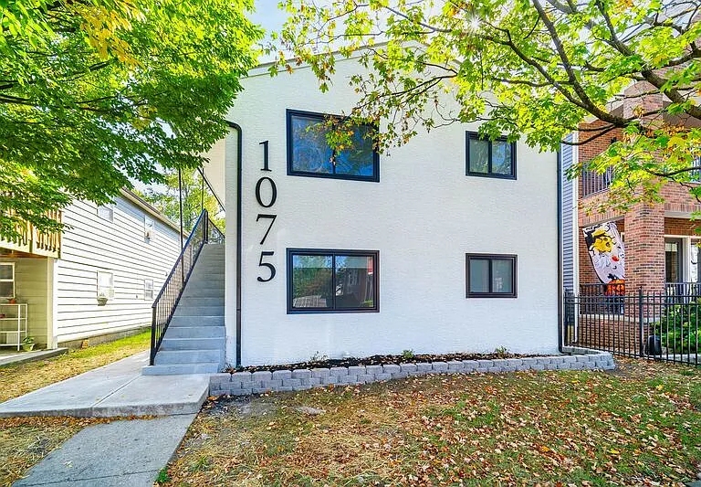 1075 Oak St #E — Photo 20