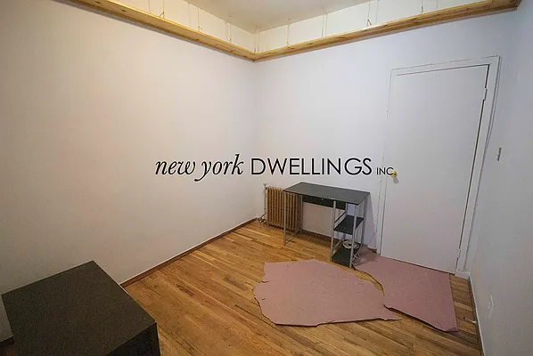 Rented by New York Dwellings LLC | media 21