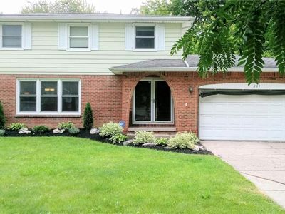334 Vine Ln, Amherst, NY, 14228